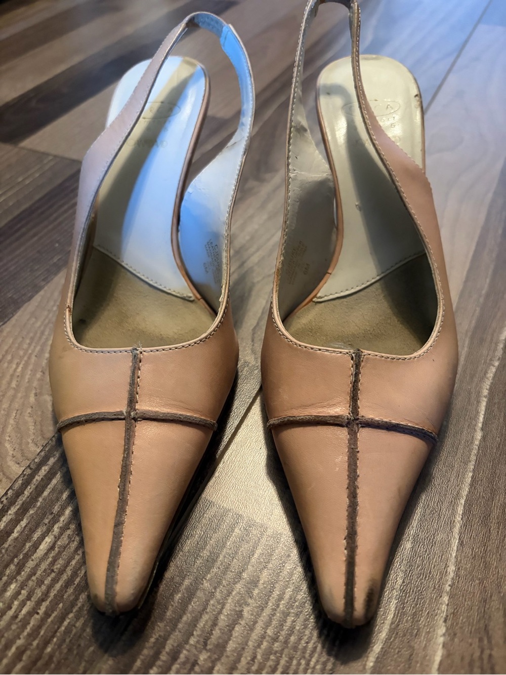 Joan & David Women's Beige Pointed-Toe Slingback Mules